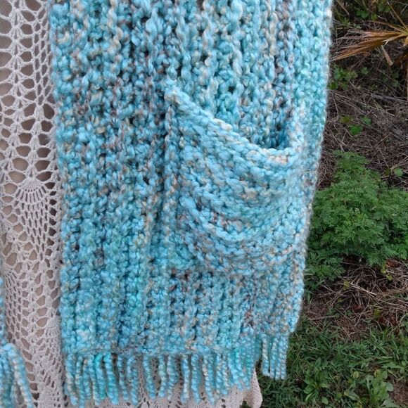 HANDMADE Absolutely Gorgeous & Soft Aqua/Tan/White X-Large Wrap w/Pockets Fringe - Picture 7 of 11